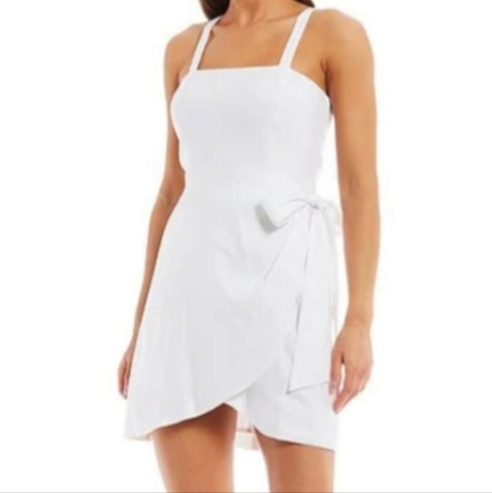 NWT GIANNI BINI Wrap Front White Mini Dress, sz 2